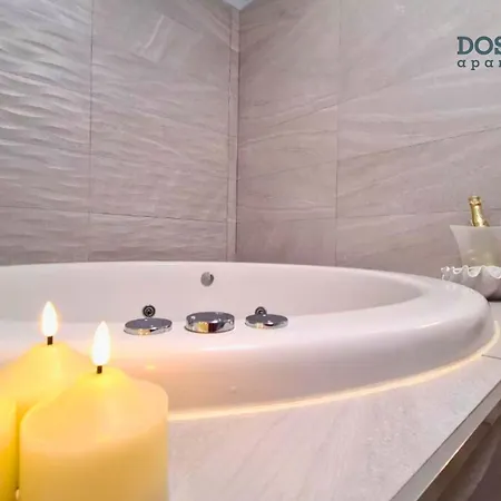Dos Torres Bárbol - Oasis Céntrico Con Jacuzzi En La Habitación Y Garaje Privado Apartamento